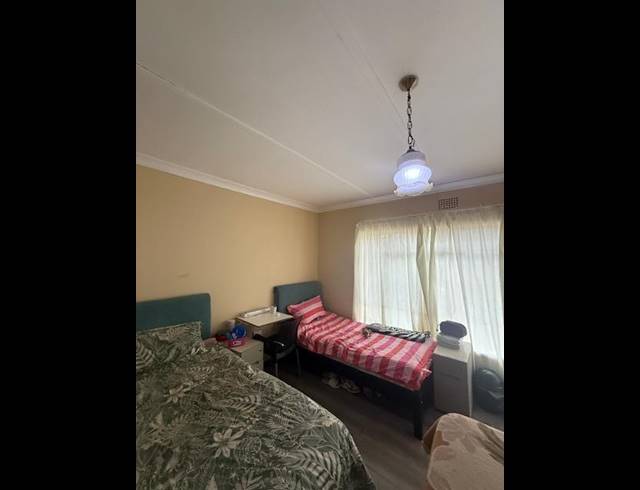 10 BEDROOM FREESTANDING FOR SALE IN HEIDELBERG EXT 5